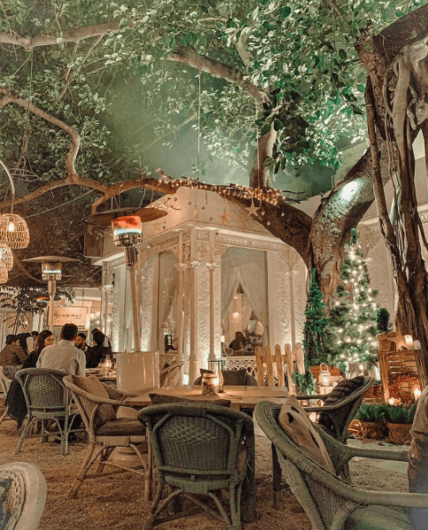 Wine & Dine, intimate.